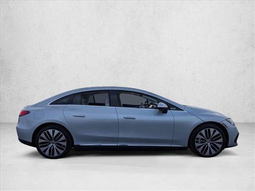 Cirrus Silver Metallic 2023 Mercedes-Benz EQE 350 4MATIC+