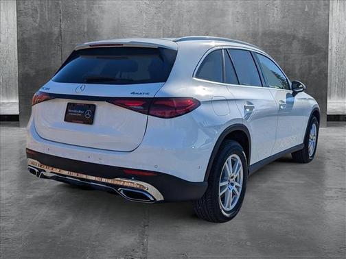 2025 Mercedes-Benz GLC 300 4MATIC