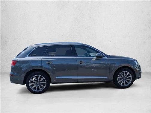 Orca Black Metallic 2019 Audi Q7 55 Prestige