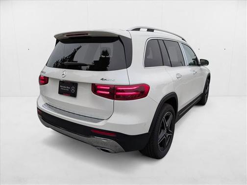 2026 Mercedes-Benz GLB 250 4MATIC