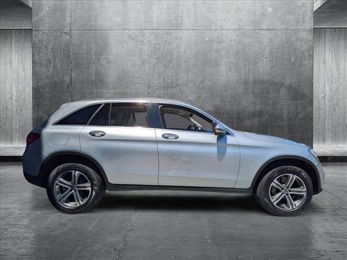 2022 Mercedes-Benz GLC 300 4MATIC