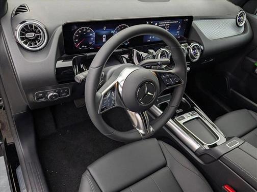 2025 Mercedes-Benz GLA 250 Base
