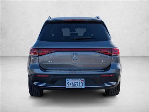 2023 Mercedes-Benz EQB 300 4MATIC