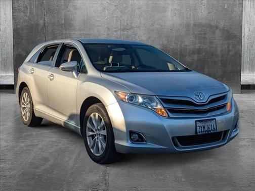 2014 Toyota Venza LE