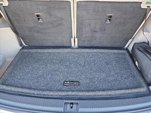 2021 Volkswagen Atlas 3.6L SE w/Technology