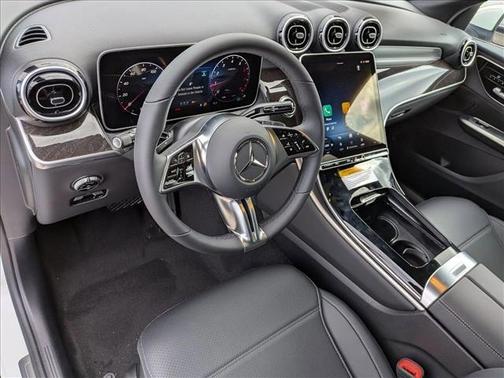 2026 Mercedes-Benz GLC 300 Base