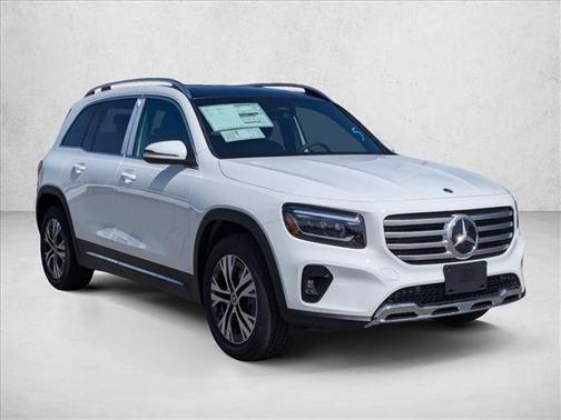 Polar White 2026 Mercedes-Benz GLB 250 Base