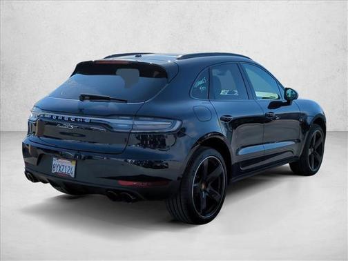 2021 Porsche Macan S