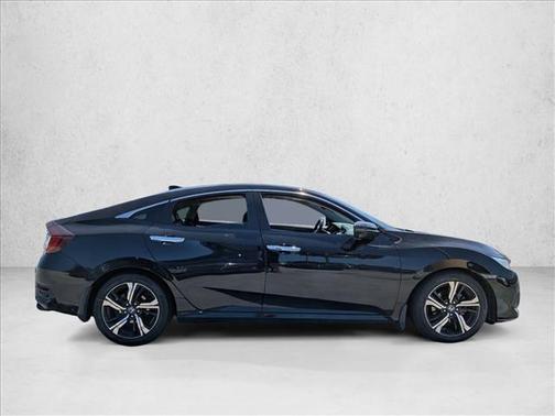 Crystal Black Pearl 2017 Honda Civic Touring