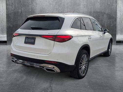 2025 Mercedes-Benz GLC 300 4MATIC