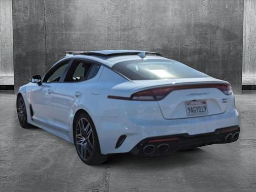 2022 Kia Stinger GT1