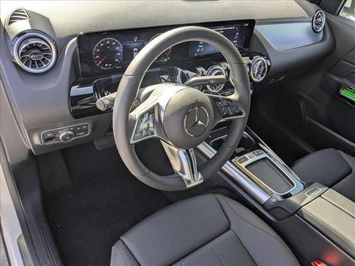 2025 Mercedes-Benz GLA 250 Base