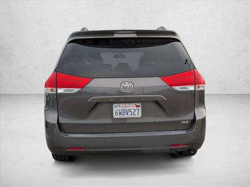 2012 Toyota Sienna XLE