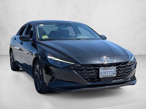 Phantom Black 2022 Hyundai ELANTRA SEL