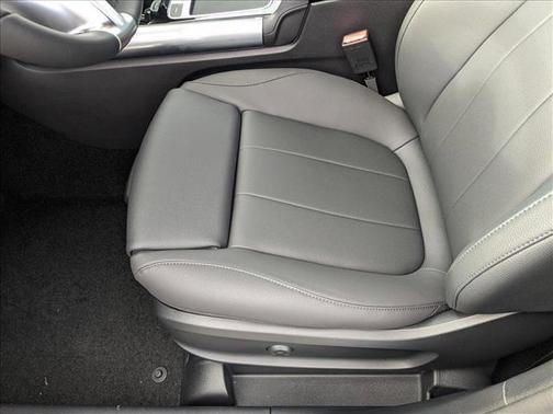 2025 Mercedes-Benz GLA 250 Base