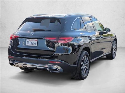 2025 Mercedes-Benz GLC 300 Base