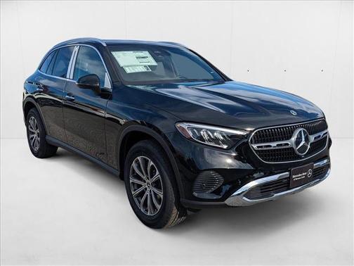 2025 Mercedes-Benz GLC 300 Base