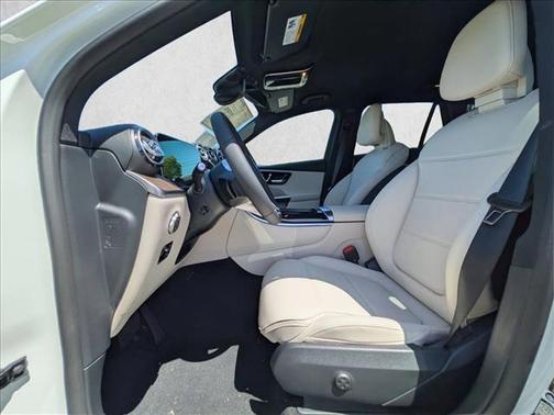 Polar White 2026 Mercedes-Benz GLC 300 4MATIC