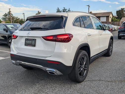 2025 Mercedes-Benz GLA 250 Base