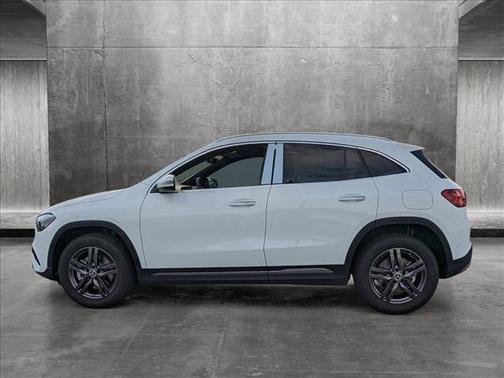 2025 Mercedes-Benz GLA 250 Base