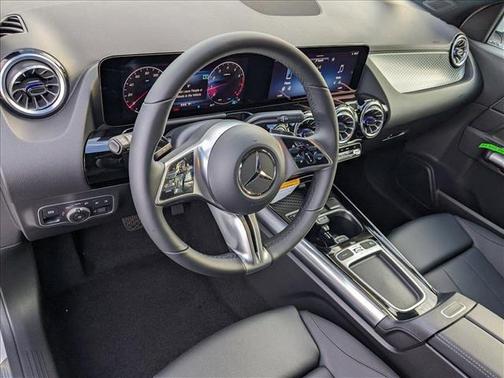 2025 Mercedes-Benz GLA 250 Base