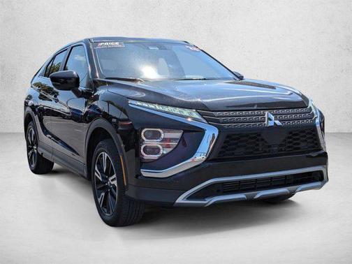 Labrador Black Pearl 2025 Mitsubishi Eclipse Cross SE