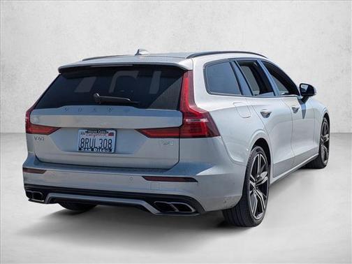 2020 Volvo V60 T5 R-Design
