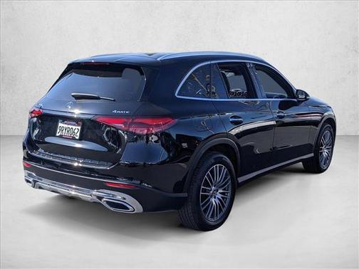 2025 Mercedes-Benz GLC 300 4MATIC