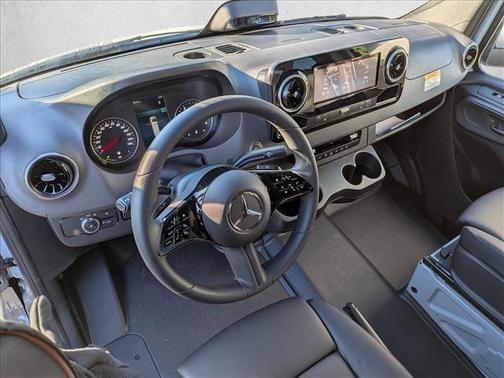 2026 Mercedes-Benz Sprinter 2500 Standard Roof