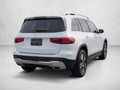 Polar White 2026 Mercedes-Benz GLB 250 Base