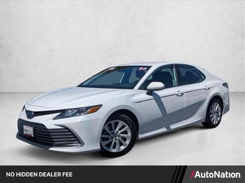 Ice Cap 2023 Toyota Camry LE