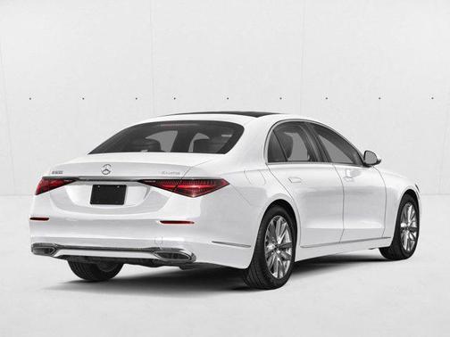 MANUFAKTUR Moonlight White Metallic 2026 Mercedes-Benz S-Class 4MATIC