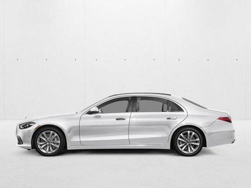 MANUFAKTUR Moonlight White Metallic 2026 Mercedes-Benz S-Class 4MATIC