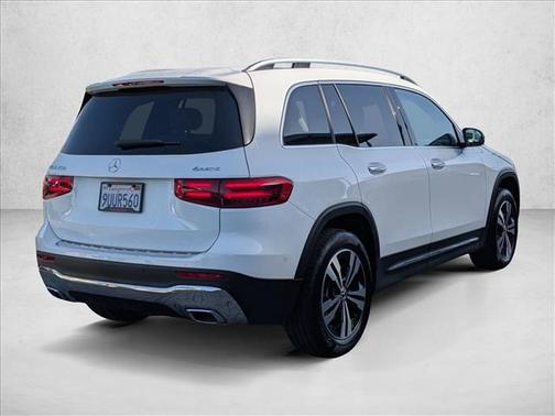 2025 Mercedes-Benz GLB 250 4MATIC