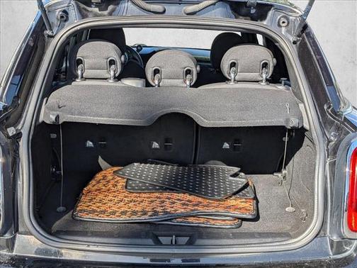 Midnight Black Met 2017 MINI Hardtop Cooper S