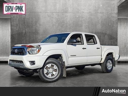 Photo 1 of 24 of 2014 Toyota Tacoma PreRunner