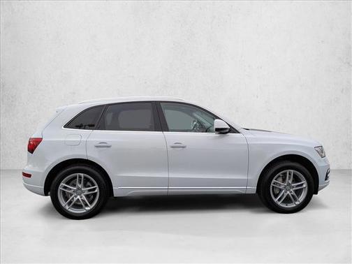 2016 Audi Q5 2.0T Premium Plus