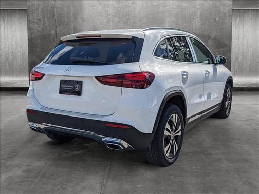 2025 Mercedes-Benz GLA 250 Base