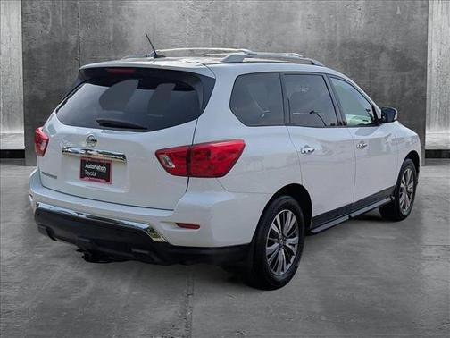 2018 Nissan Pathfinder S