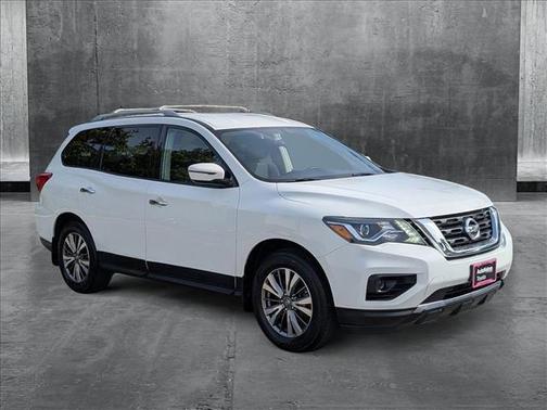 2018 Nissan Pathfinder S