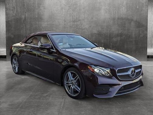 Photo 3 of 28 of 2019 Mercedes-Benz E-Class E 450