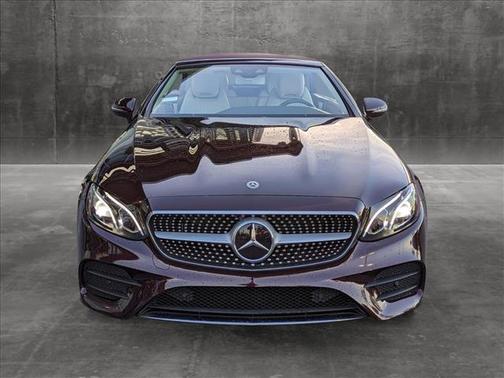 Photo 2 of 28 of 2019 Mercedes-Benz E-Class E 450