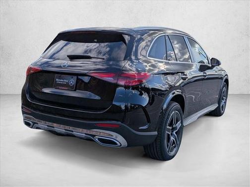 2026 Mercedes-Benz GLC 300 Base