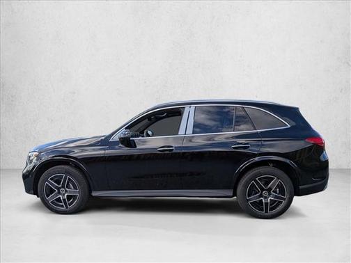 2026 Mercedes-Benz GLC 300 Base