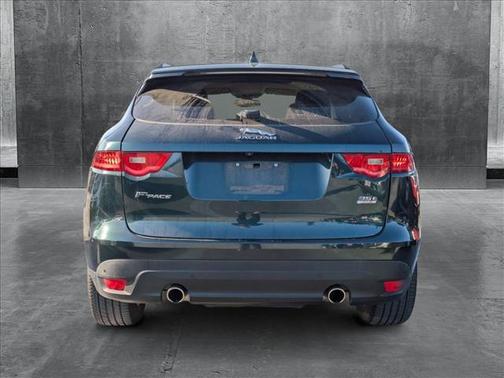 2017 Jaguar F-PACE 35t Premium