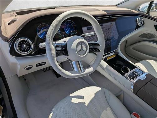 Cirrus Silver Metallic 2026 Mercedes-Benz EQS 450 4MATIC