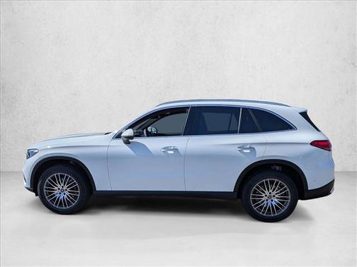 2026 Mercedes-Benz GLC 300 Base