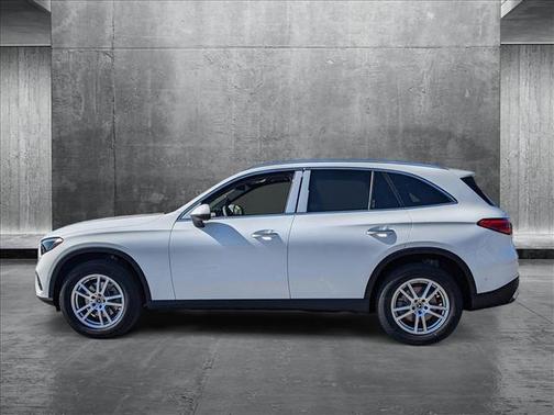 2025 Mercedes-Benz GLC 300 4MATIC