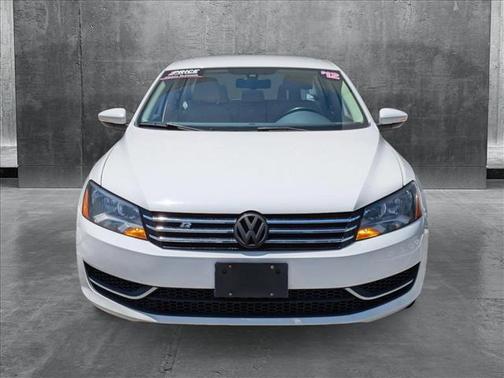 2012 Volkswagen Passat 2.5 SE