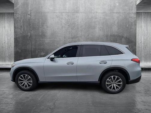 2025 Mercedes-Benz GLC 300 Base